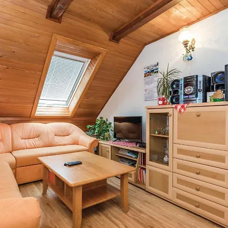 3 Bedroom In Apartament *